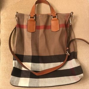 burberry canvas tote